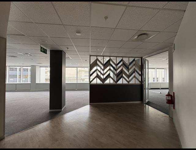 435M² OFFICE TO LET IN CAPE TOWN CITY CENTRE